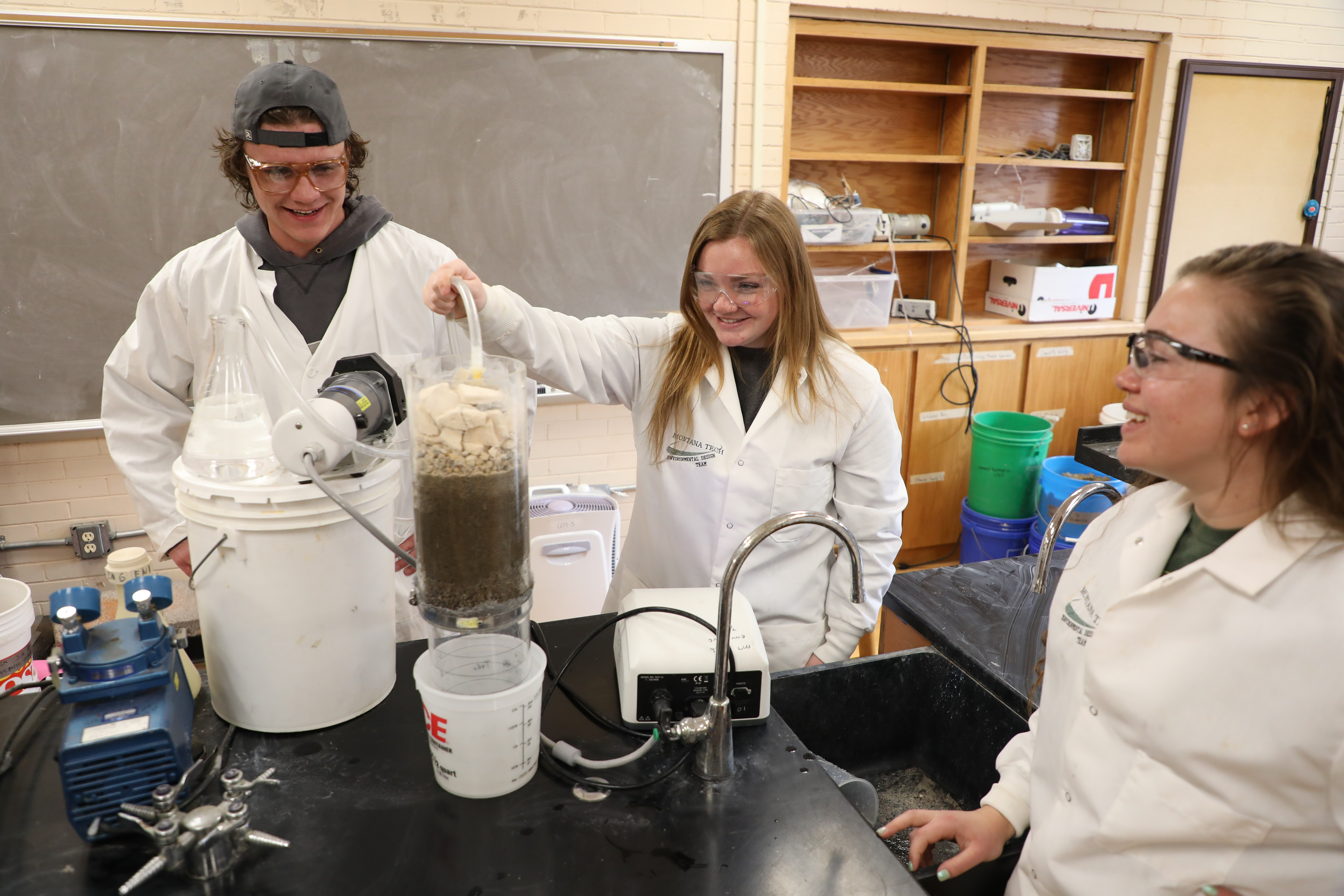 Students work on a science experiment.