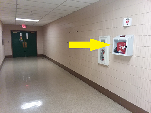 Highlands College West Wing AED location