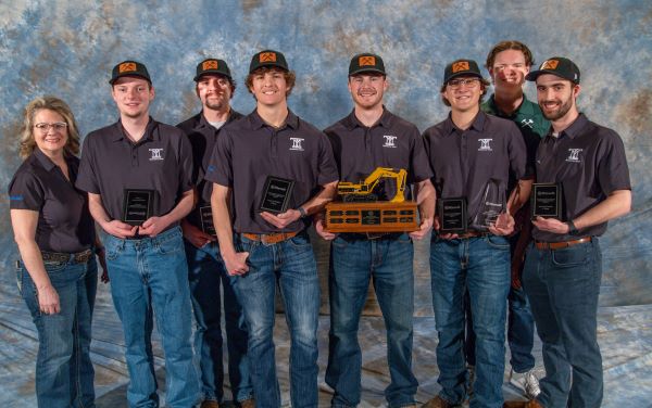 The Heavy Civil team poses for a trophy