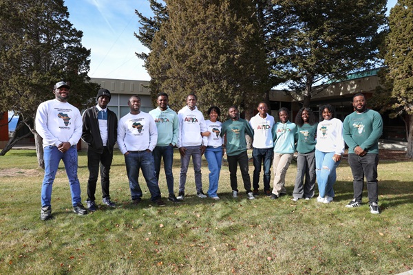 !African Student ASsociation members pose for a photo